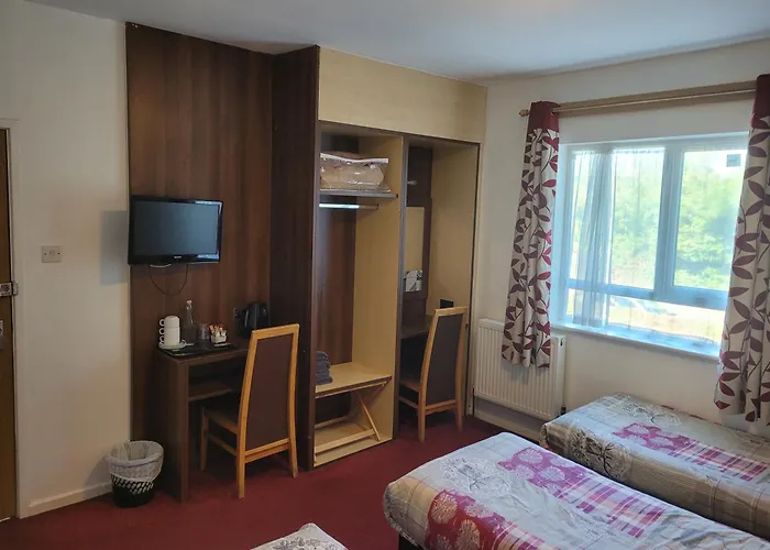 The Gatwick White House Hotel