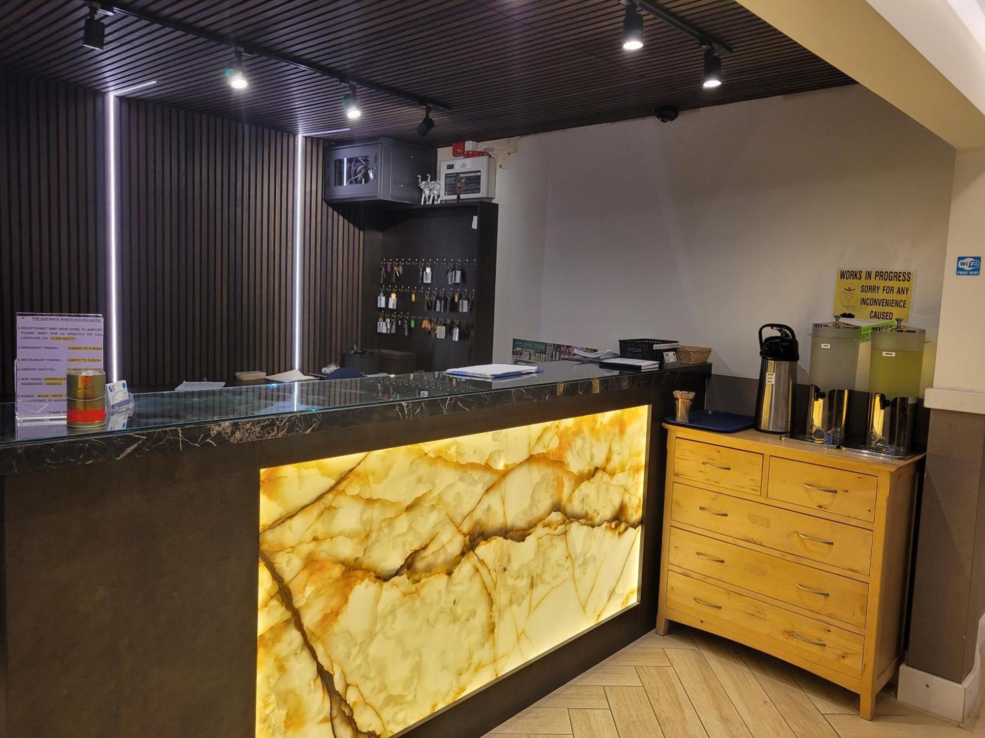 The Gatwick White House Hotel Horley (Surrey)