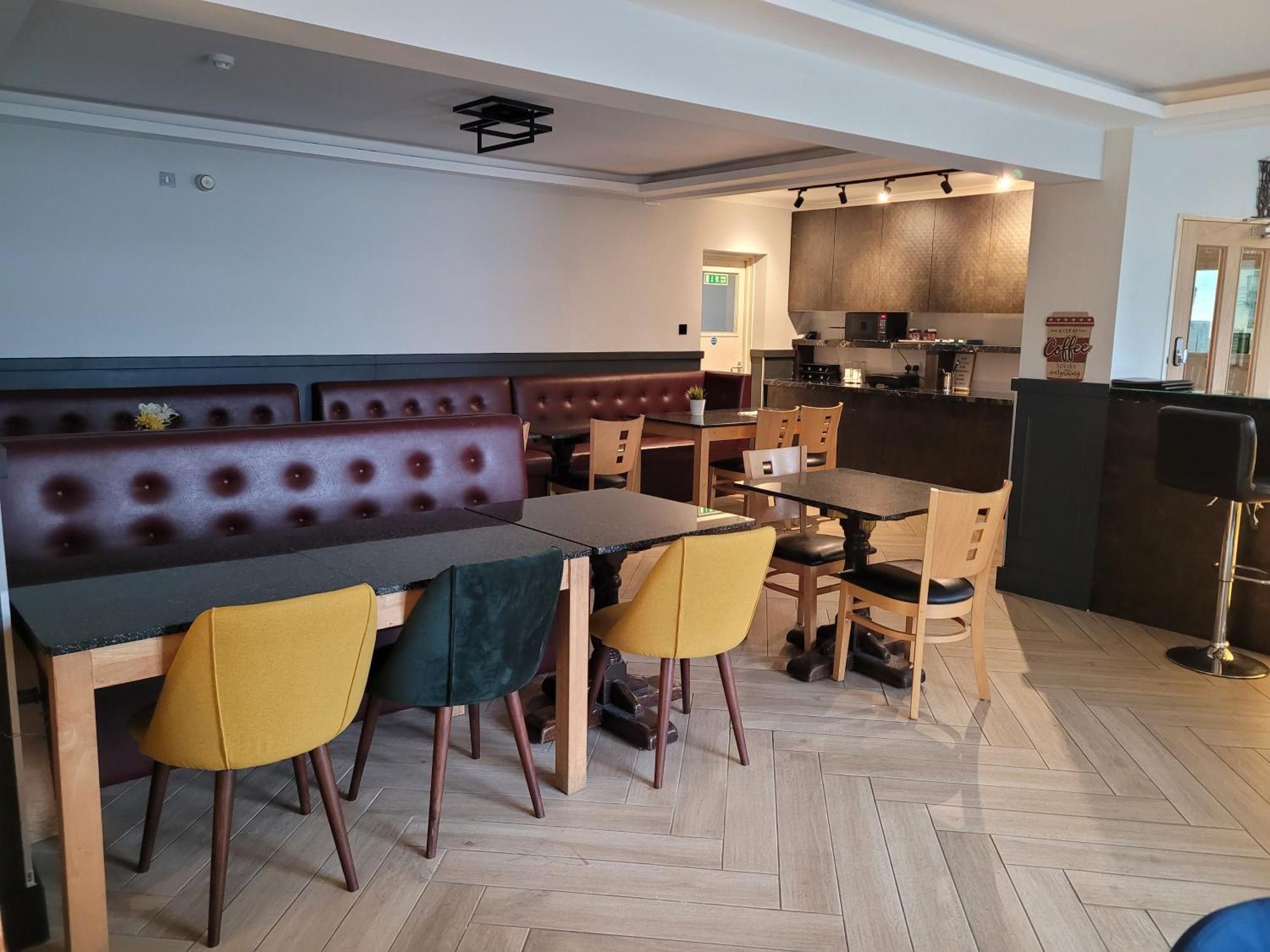 The Gatwick White House 2* Horley (Surrey)