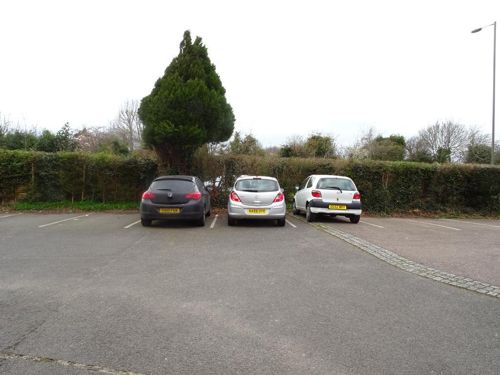 The Gatwick White House Horley