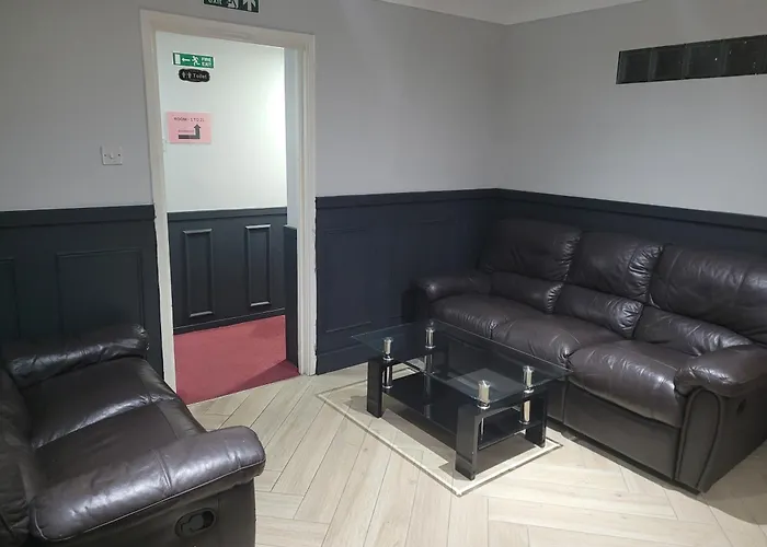 The Gatwick White House Hotel