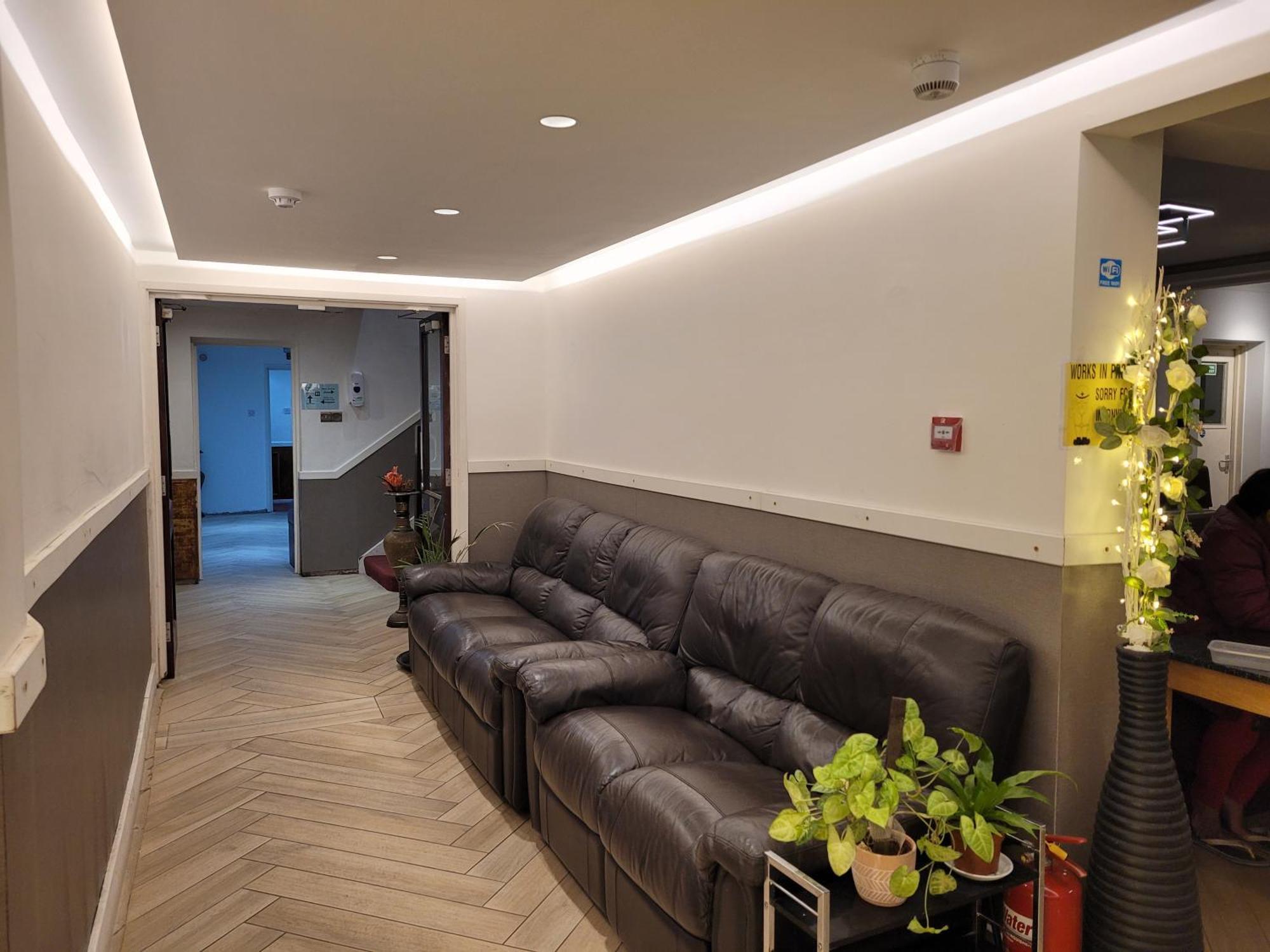 The Gatwick White House 2* Horley