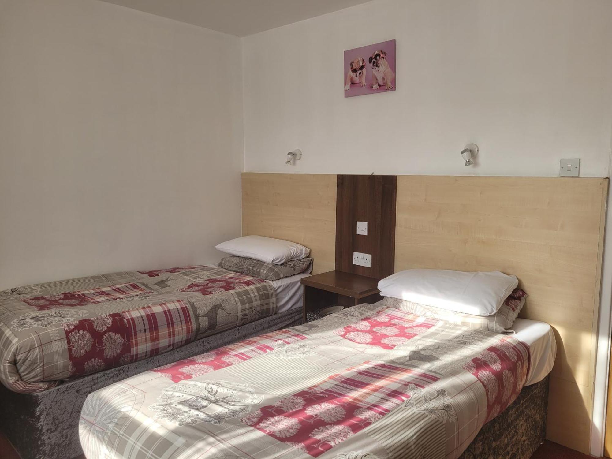 The Gatwick White House Hotel 2*